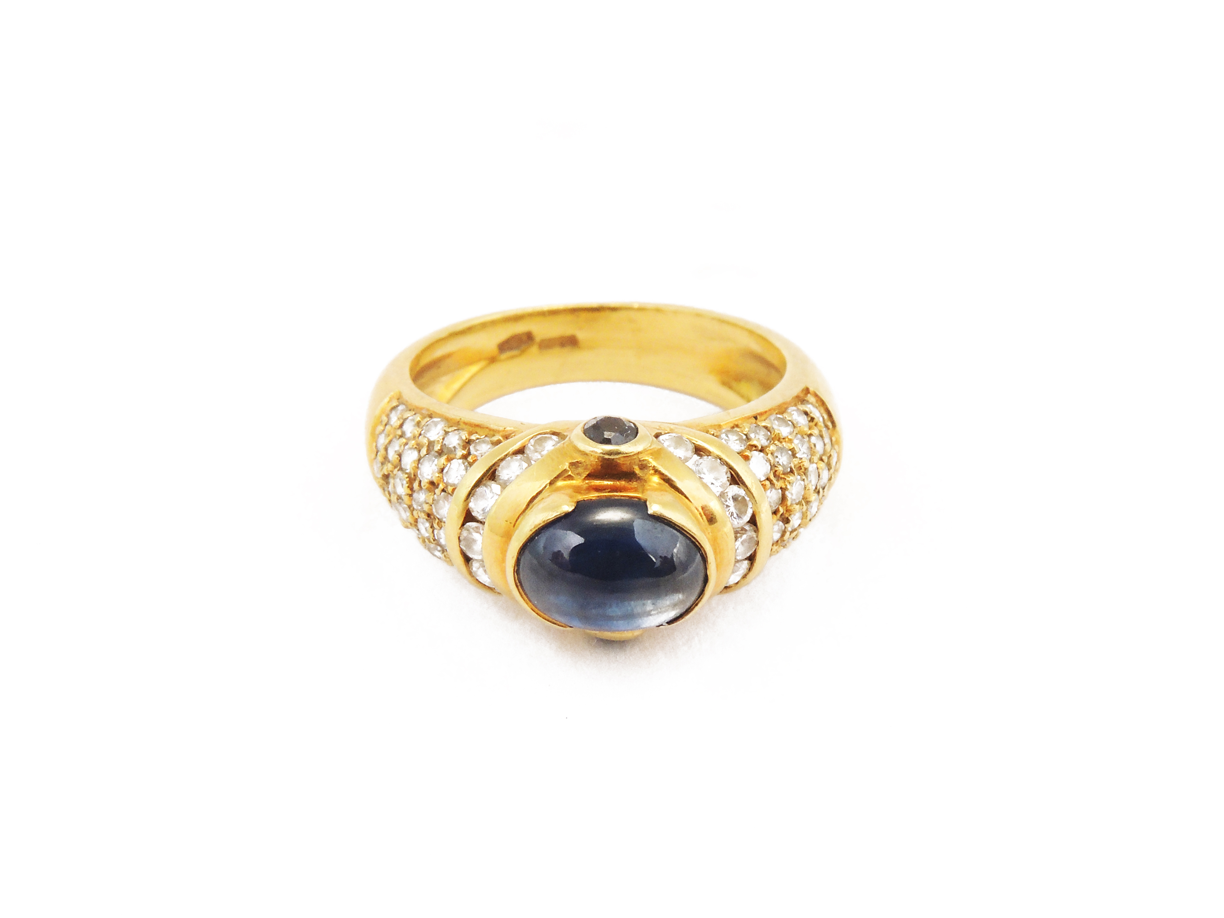 Anello in Oro Giallo con Diamanti e Zaffiri