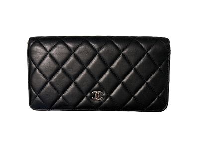 Chanel, Portafoglio in Pelle Nera Matelassé