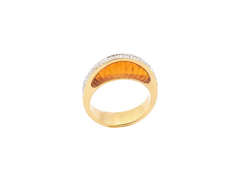 Scavia Io Si, Anello in Oro Giallo e Bianco con Diamanti e Quarzo Citrino Inciso