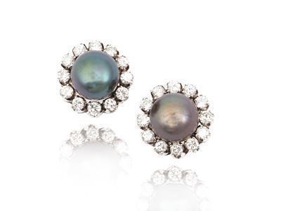 Orecchini in Oro Bianco con Diamanti e Perle Tahiti