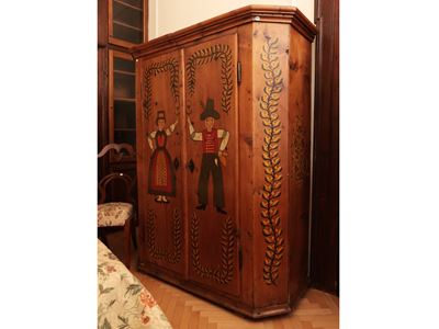 Armadio Tirolese in Legno Tenero