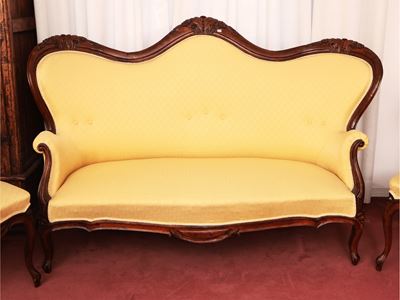 Divanetto in Noce