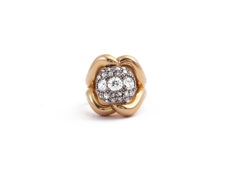 Anello in Oro Giallo e Bianco con Diamanti