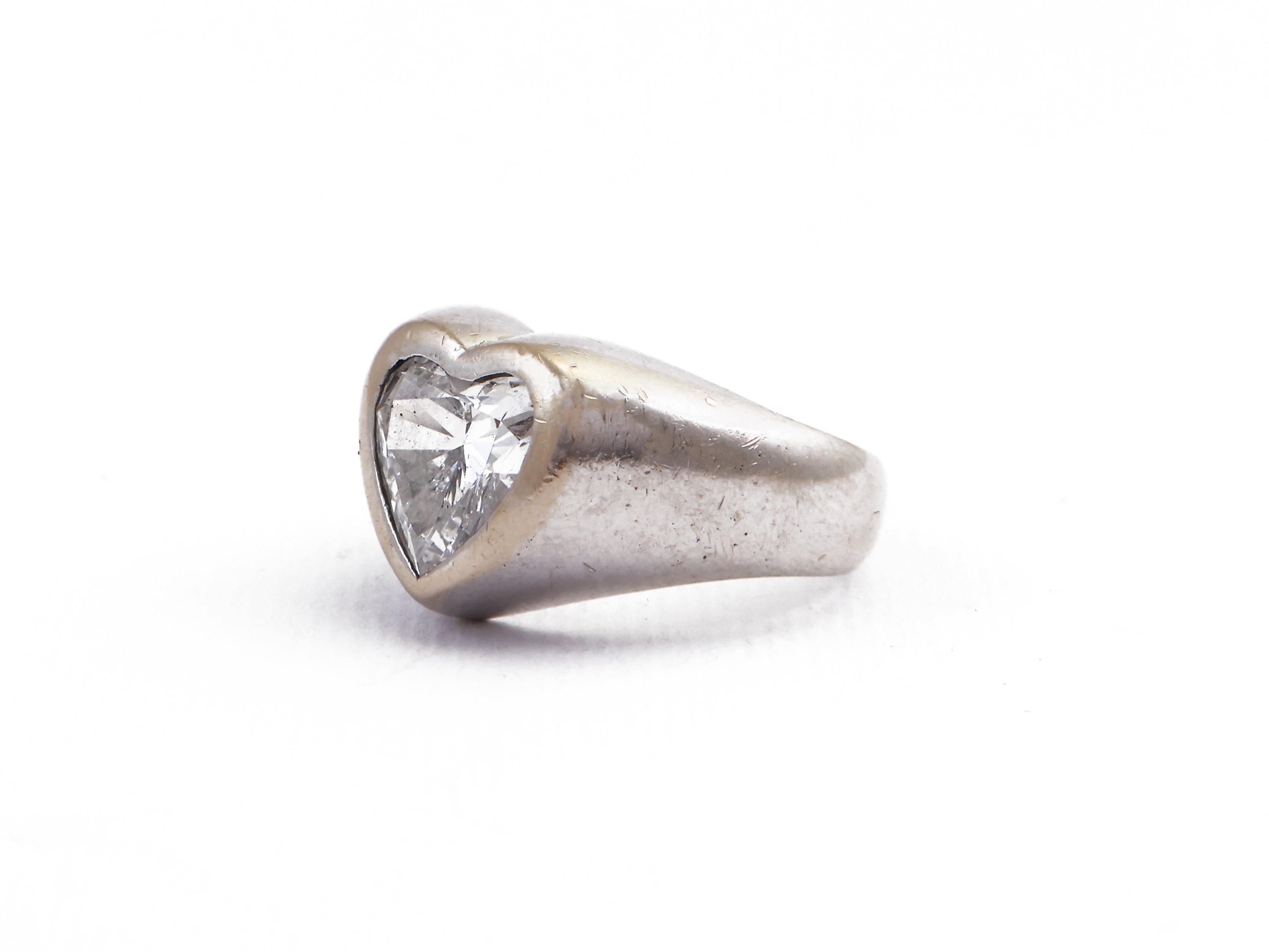 Anello in Oro Bianco con Diamante