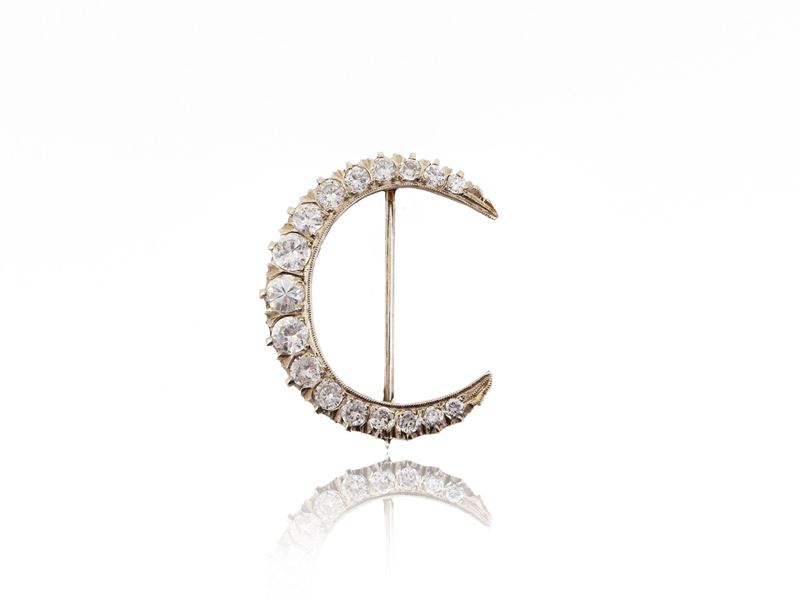 Spilla Luna in Oro Bianco con Diamanti
