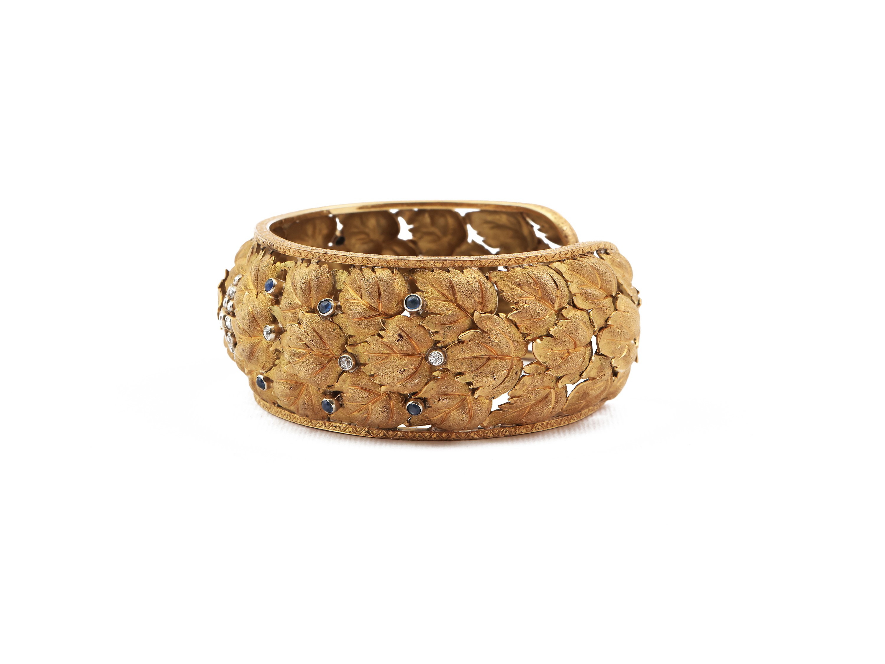 Bracciale Rigido in Oro Giallo con Diamanti e Zaffiri