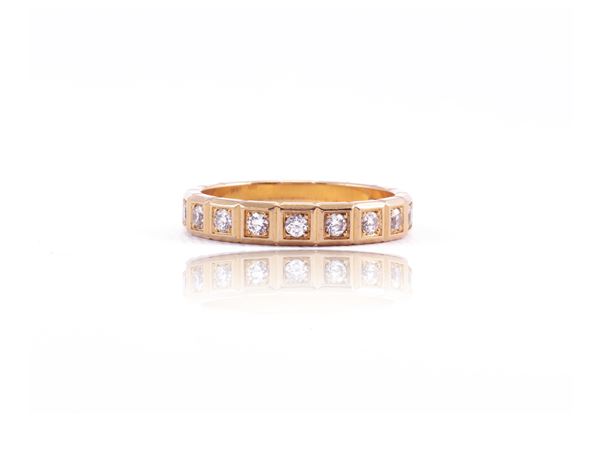 Chopard, anello eternelle 'Ice Cube' in oro giallo con diamanti