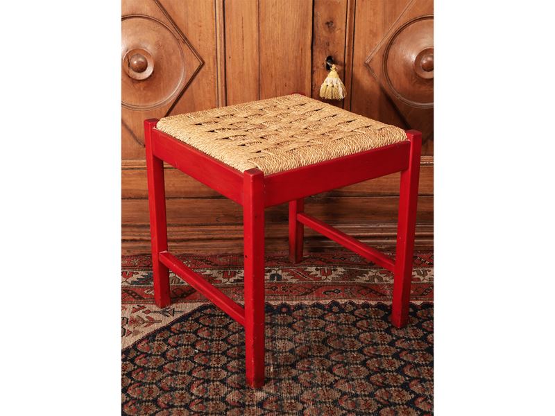Sgabello in Legno Laccato Rosso