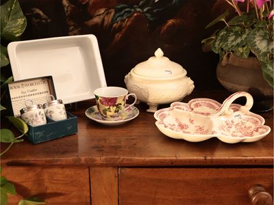 Lotto di Accessori per la Tavola in Ceramica e Terraglia