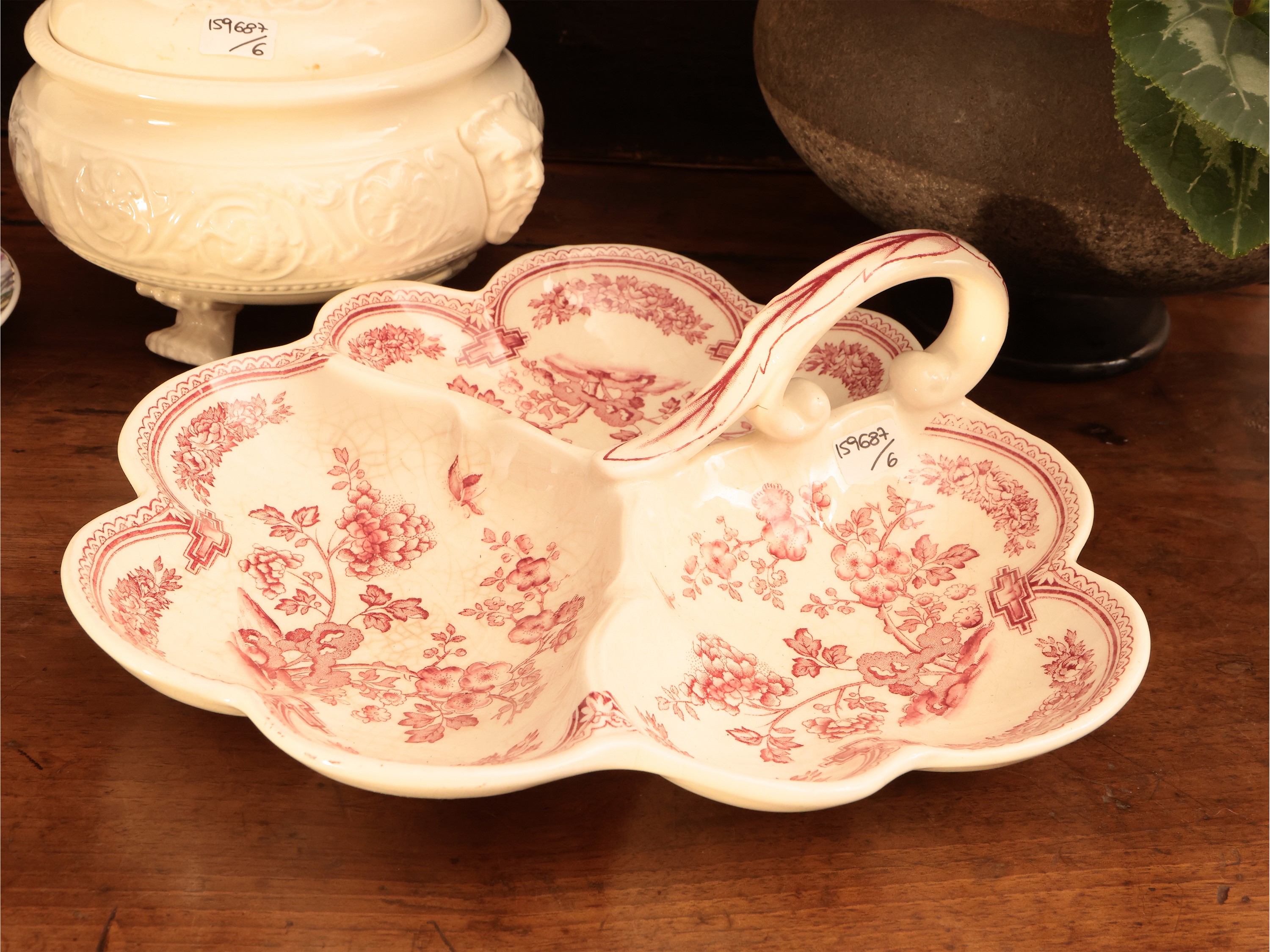 Lotto di Accessori per la Tavola in Ceramica e Terraglia