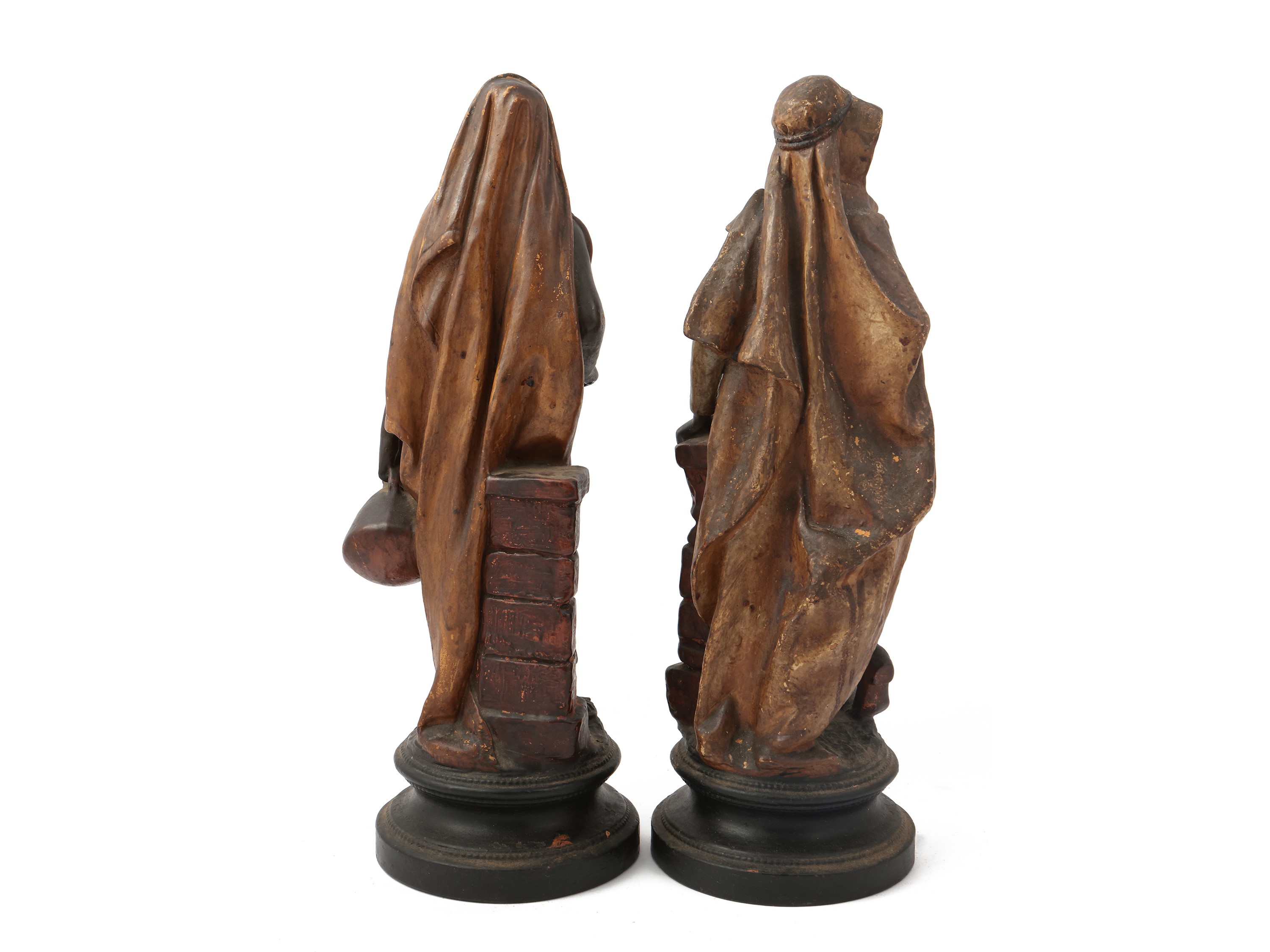 Coppia di Figure in Terracotta Policroma
