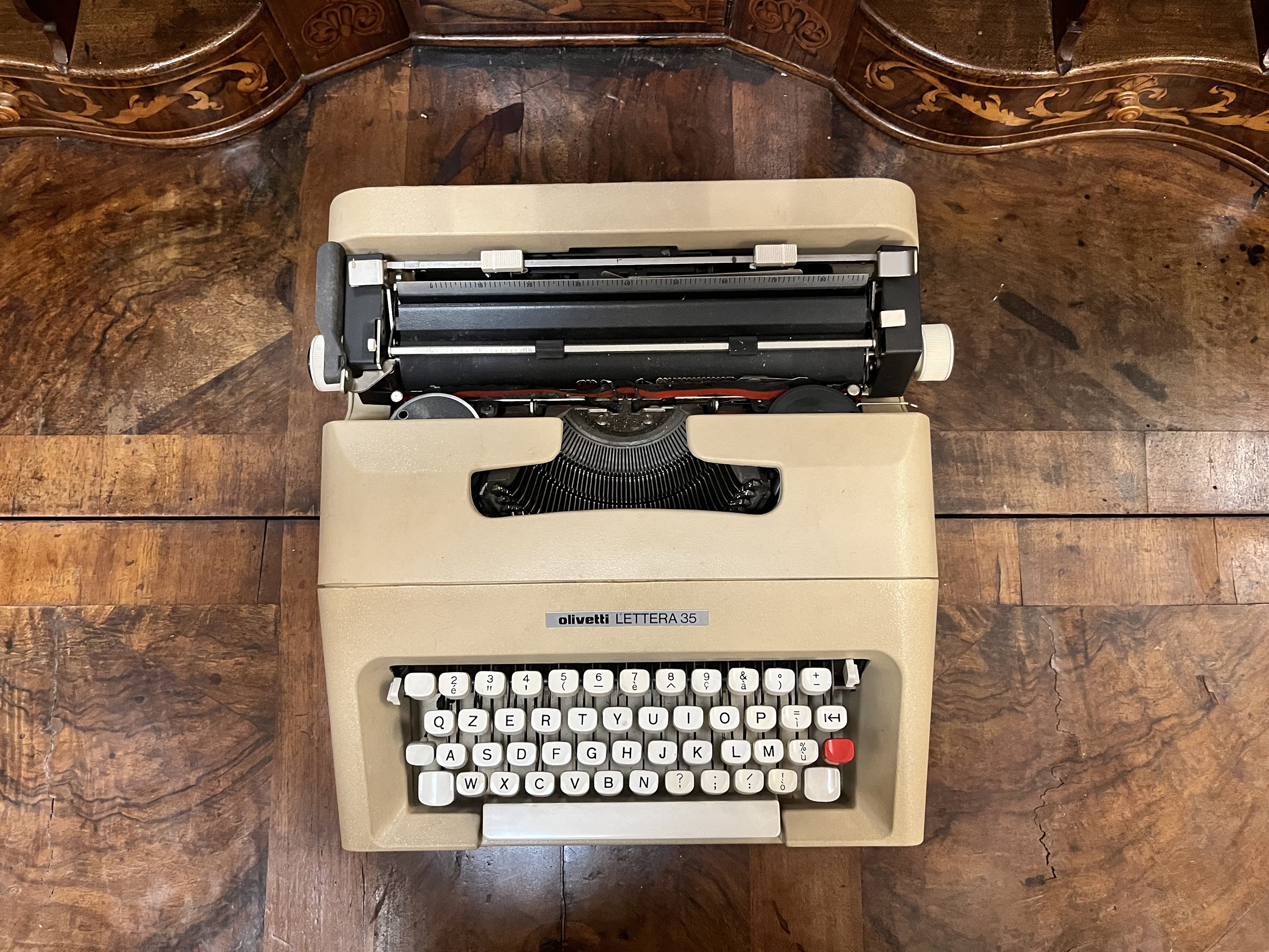 Macchina da Scrivere Lettera 35, Olivetti