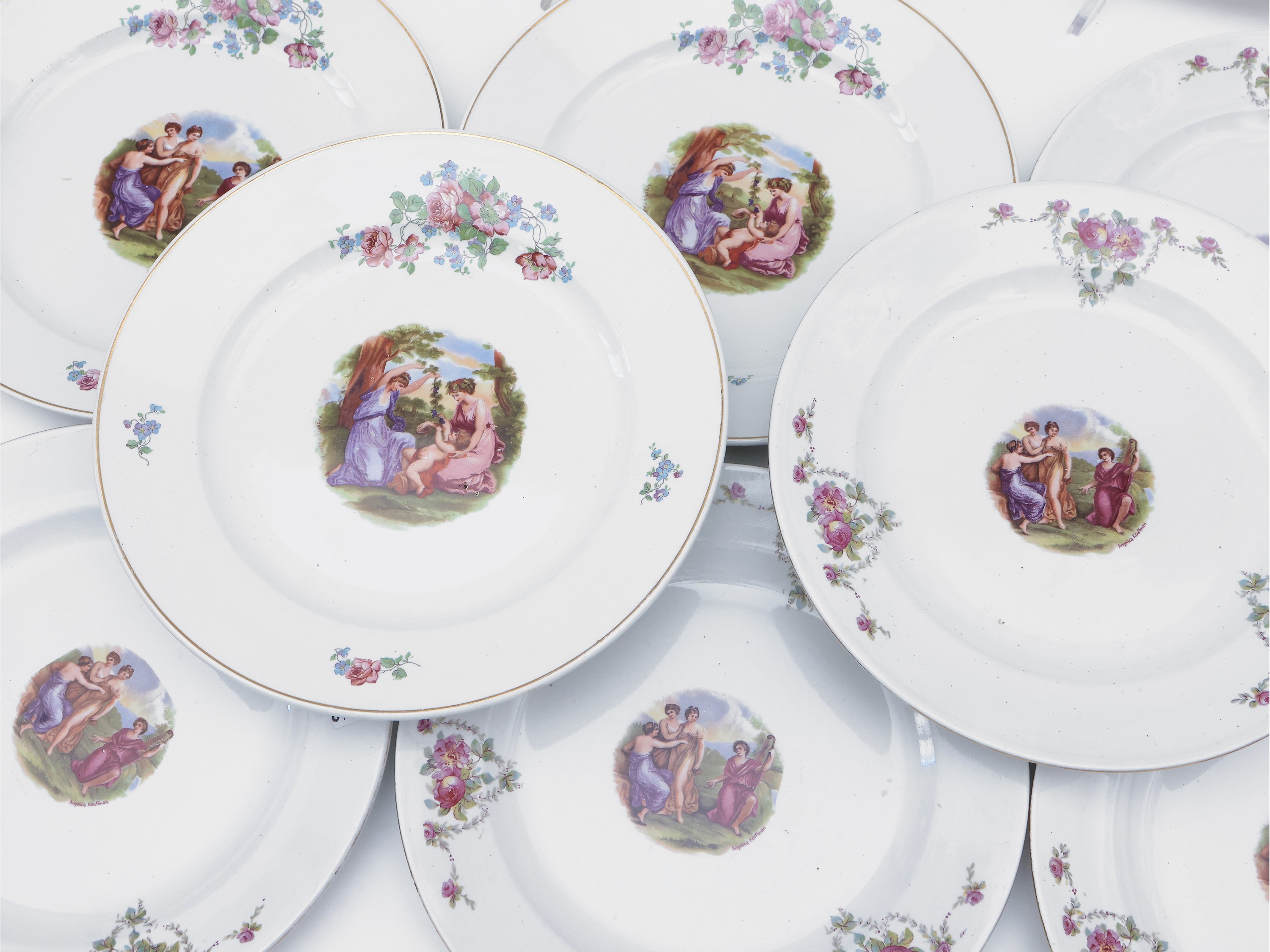 Assortimento di Piatti in Terraglia, Società Ceramica Italiana Laveno
