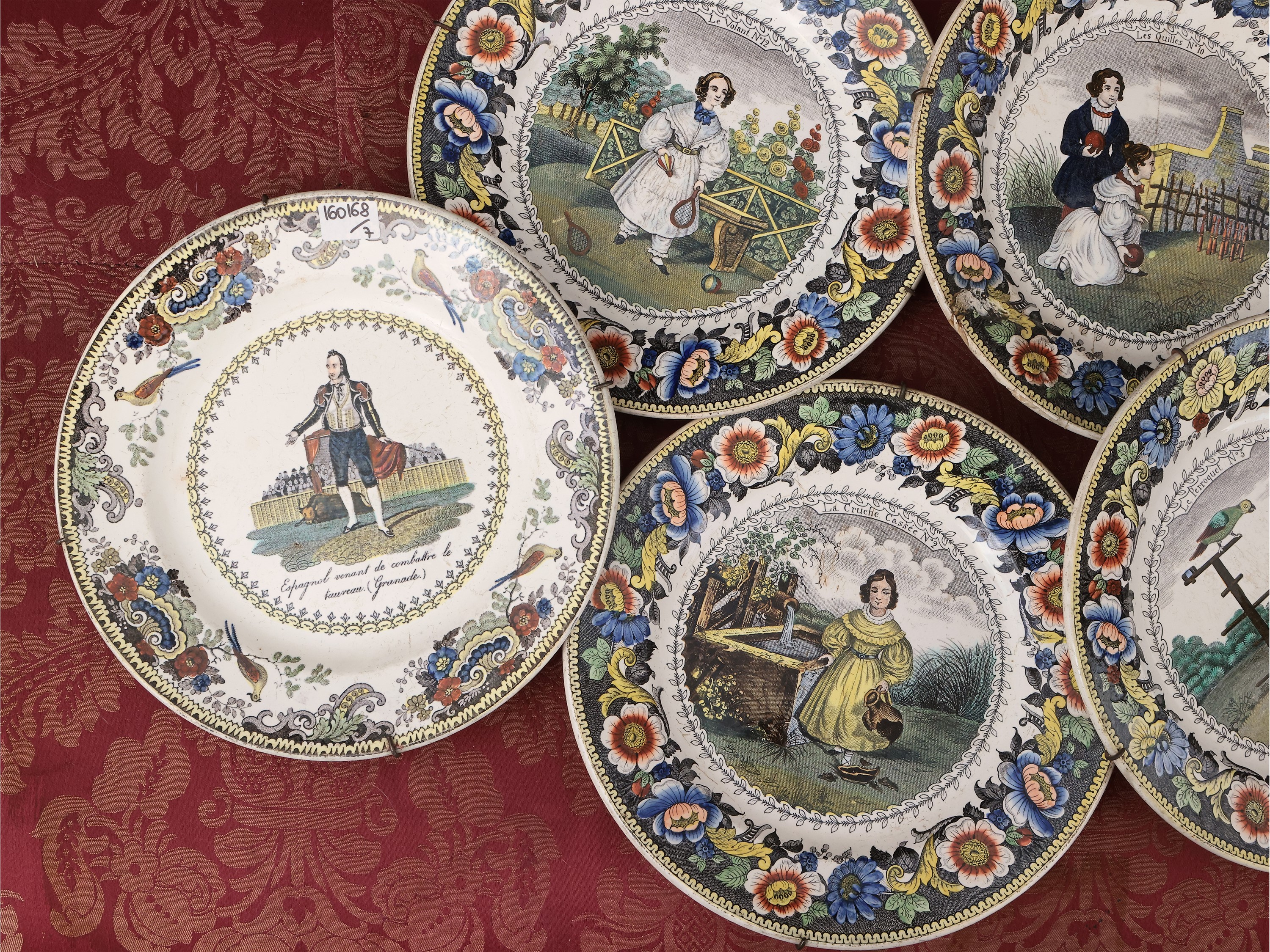 Serie di Sei Piatti Decorativi in Terraglia, Manifattura di Creil