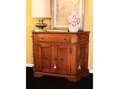 Piccola Credenza in Ciliegio