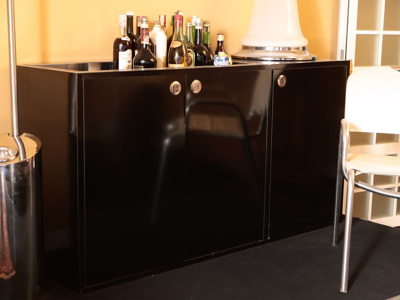 Mobile Bar in Laminato Nero e Acciaio