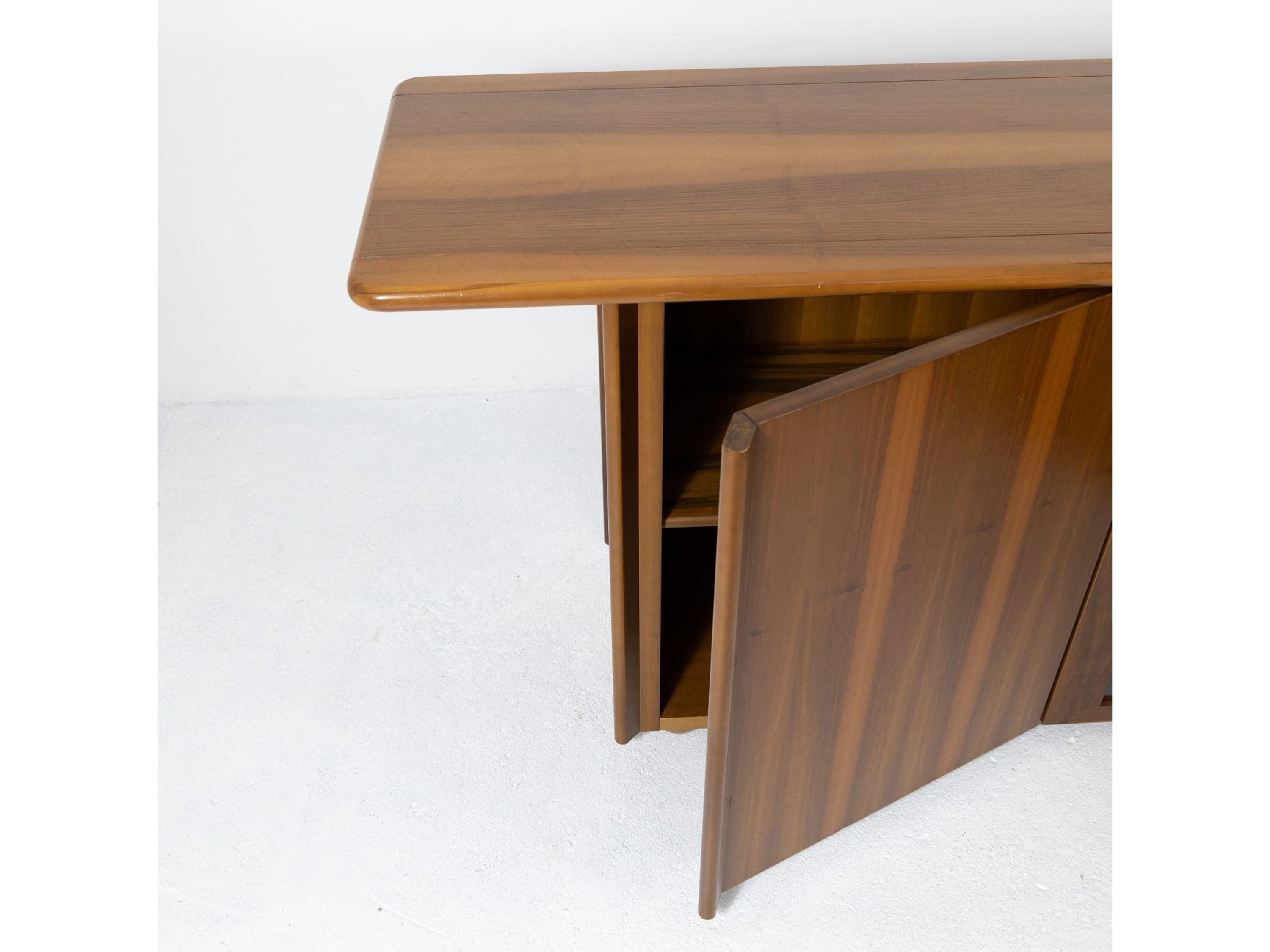 Credenza in Legno di Noce