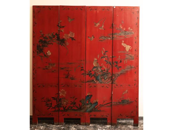 Red lacquer screen