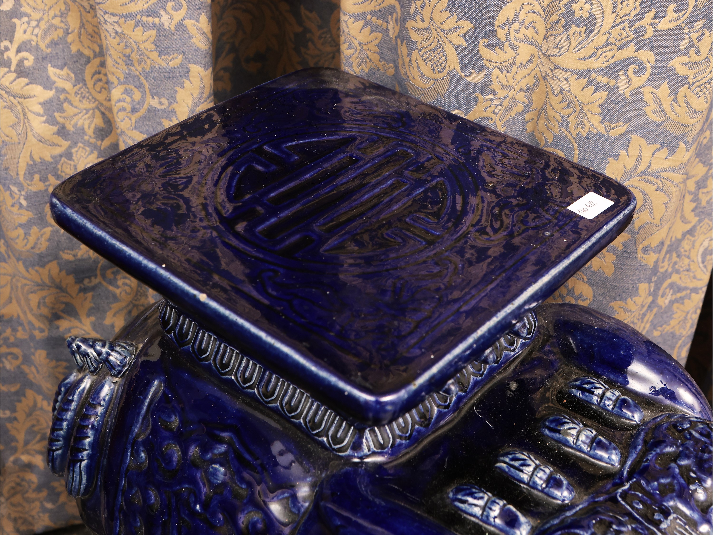 Tavolino in Ceramica Inventriata Blu