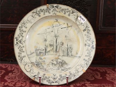 Piatto in Porcellana, Cina, Periodo Qianlong