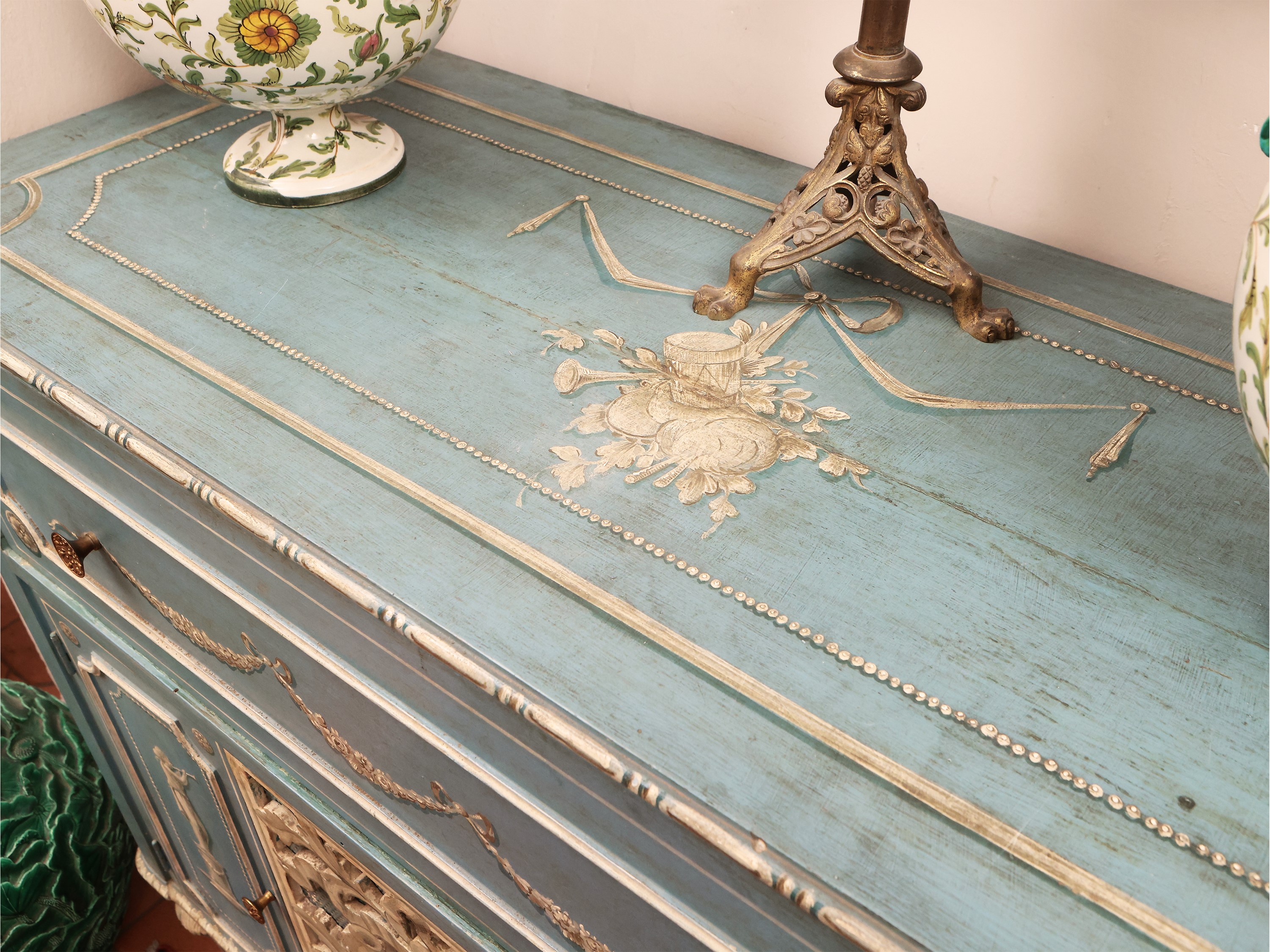 Credenza in Legno Laccato Azzurro
