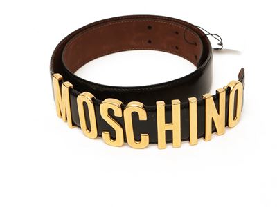 Moschino Redwall, Cintura