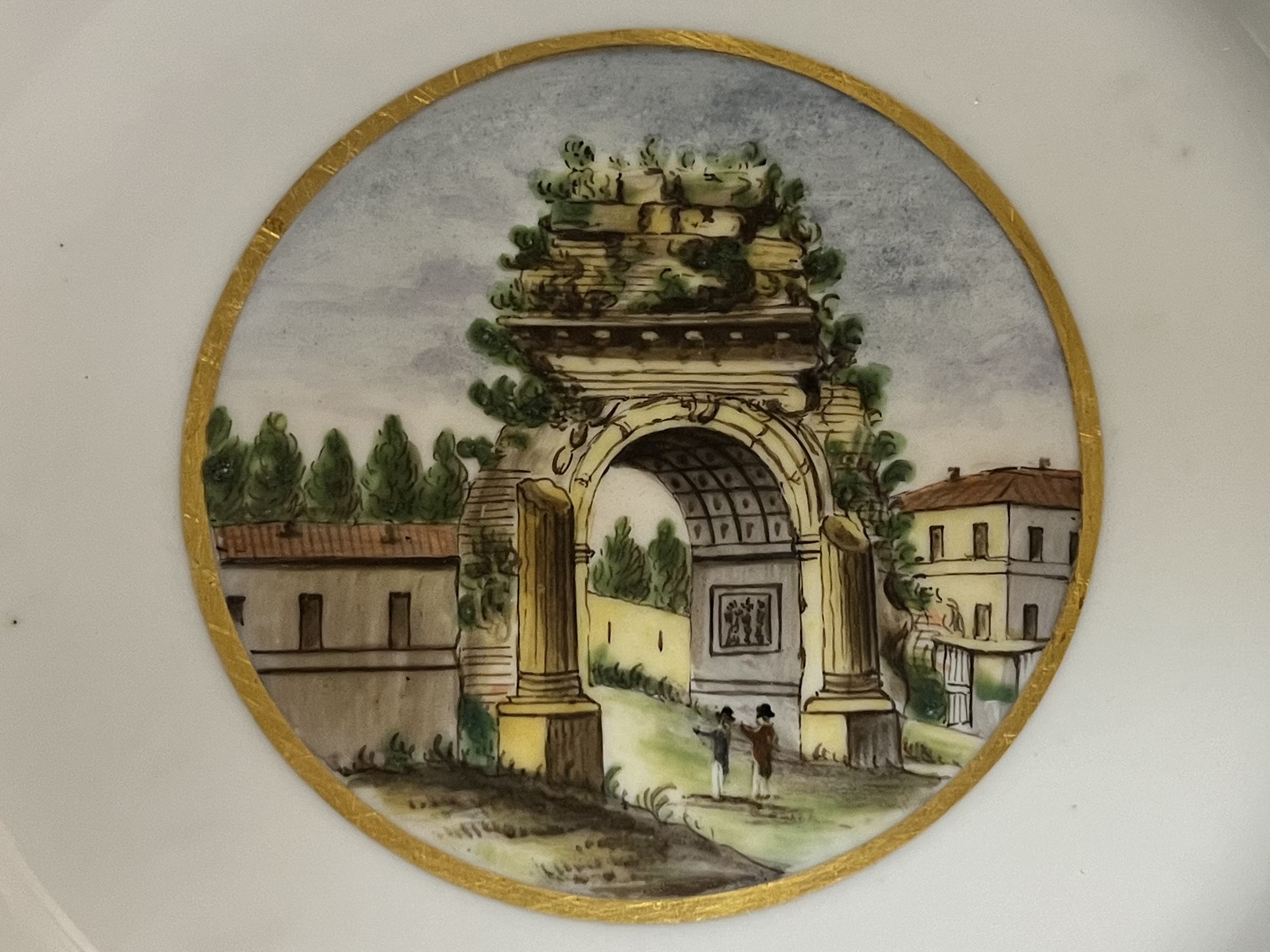 Serie di Cinque Piatti in Porcellana Policroma, Doccia