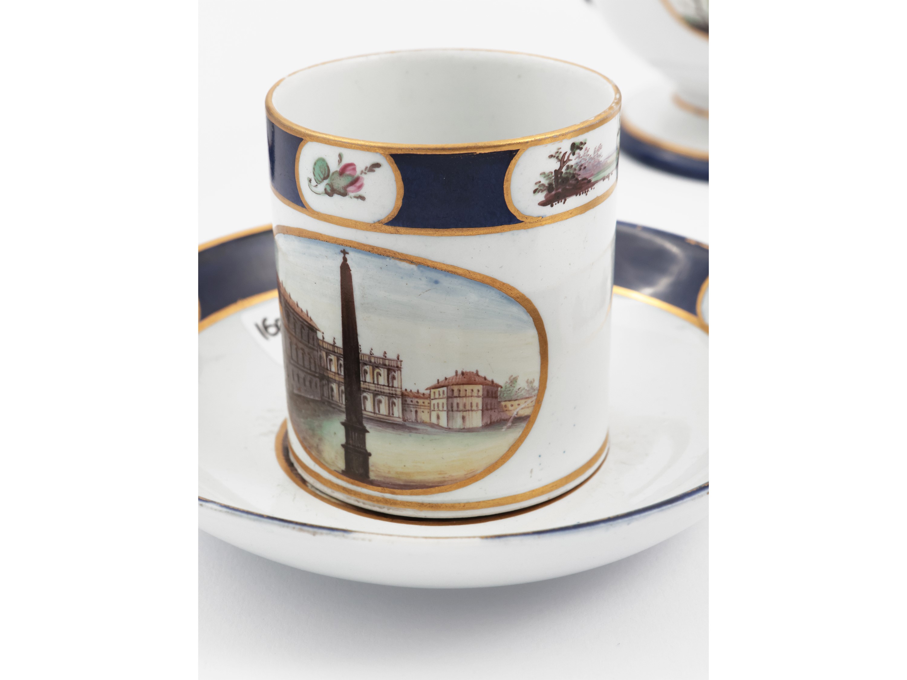 Serie di Sei Tazzine da Caffè in Porcellana, Doccia