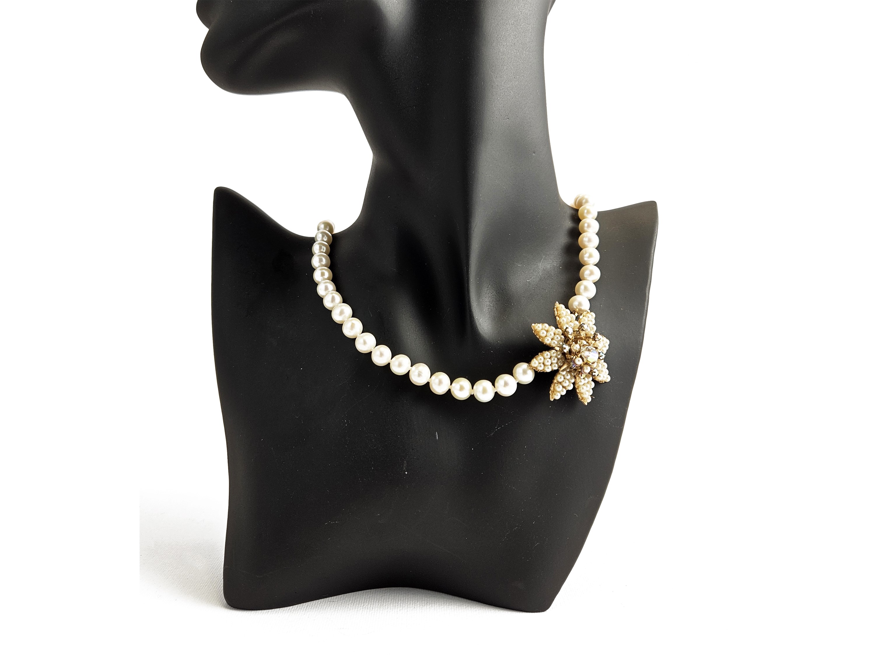 Florenza, Collana di Perle D'acqua Dolce