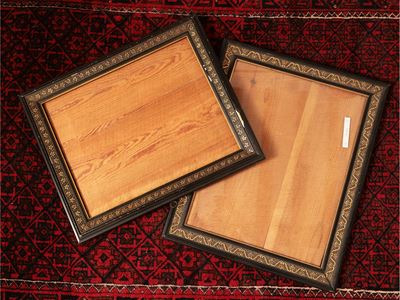 Due Cornici Ebanizzate in Legno e Pastiglia