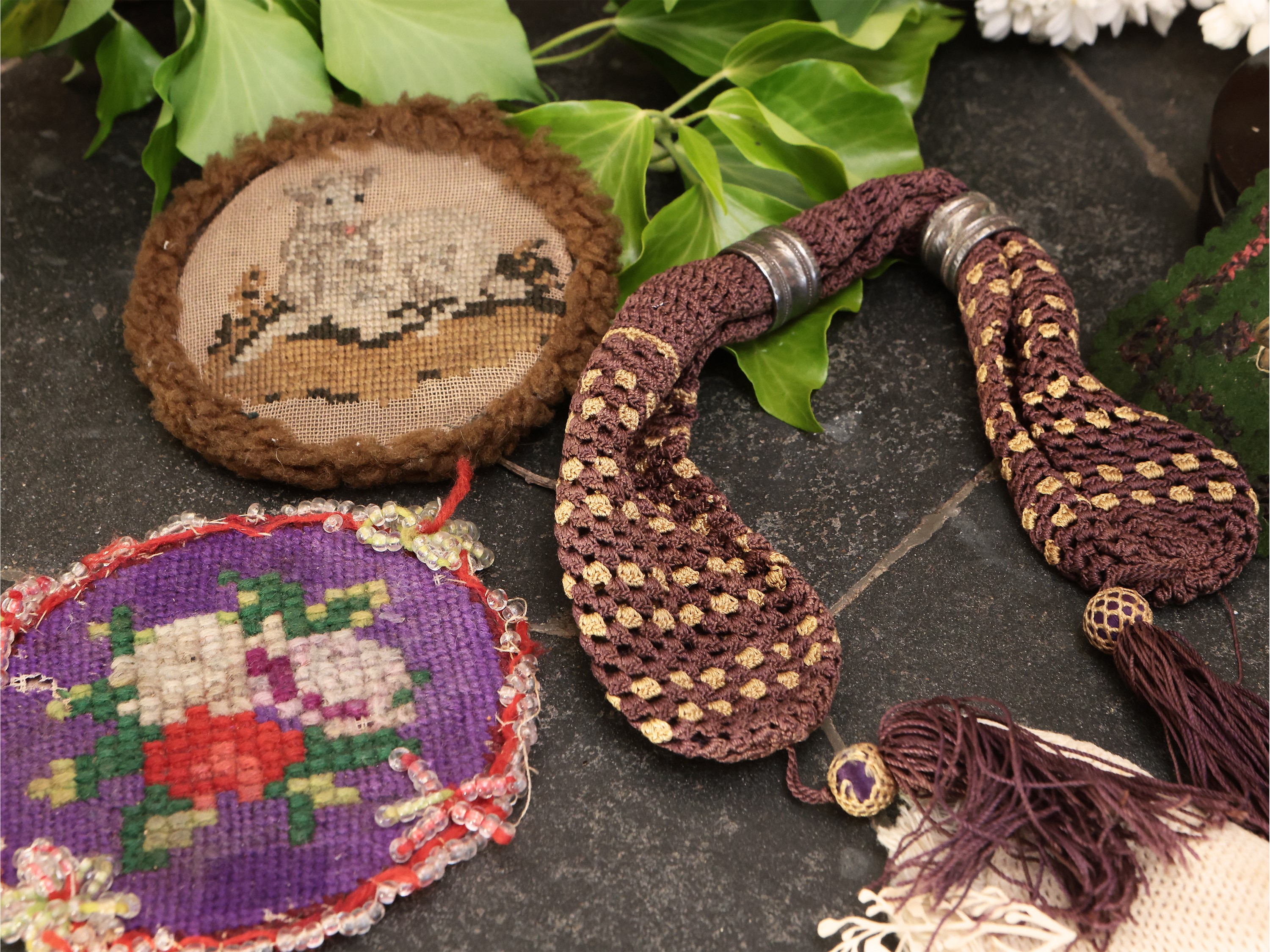 Lotto di curiosità e galanterie