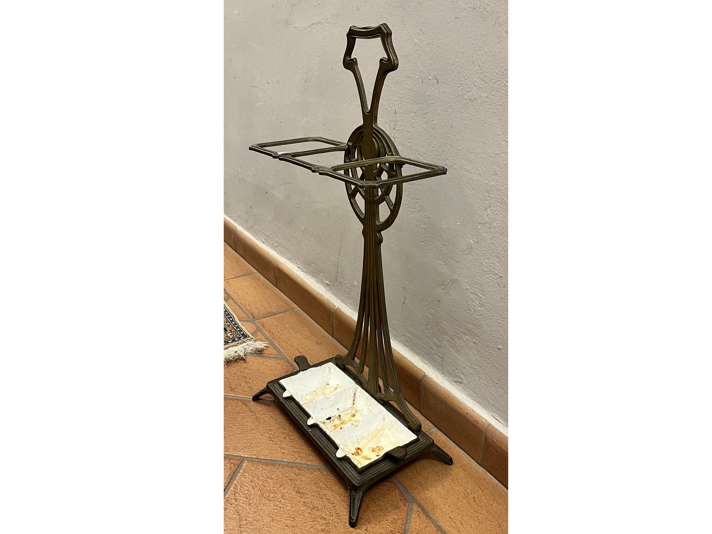 Portaombrelli in Ottone di Gusto Art Decò