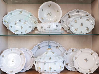 Servizio di Piatti in Maiolica, Empoli, XVIII/XIX Secolo