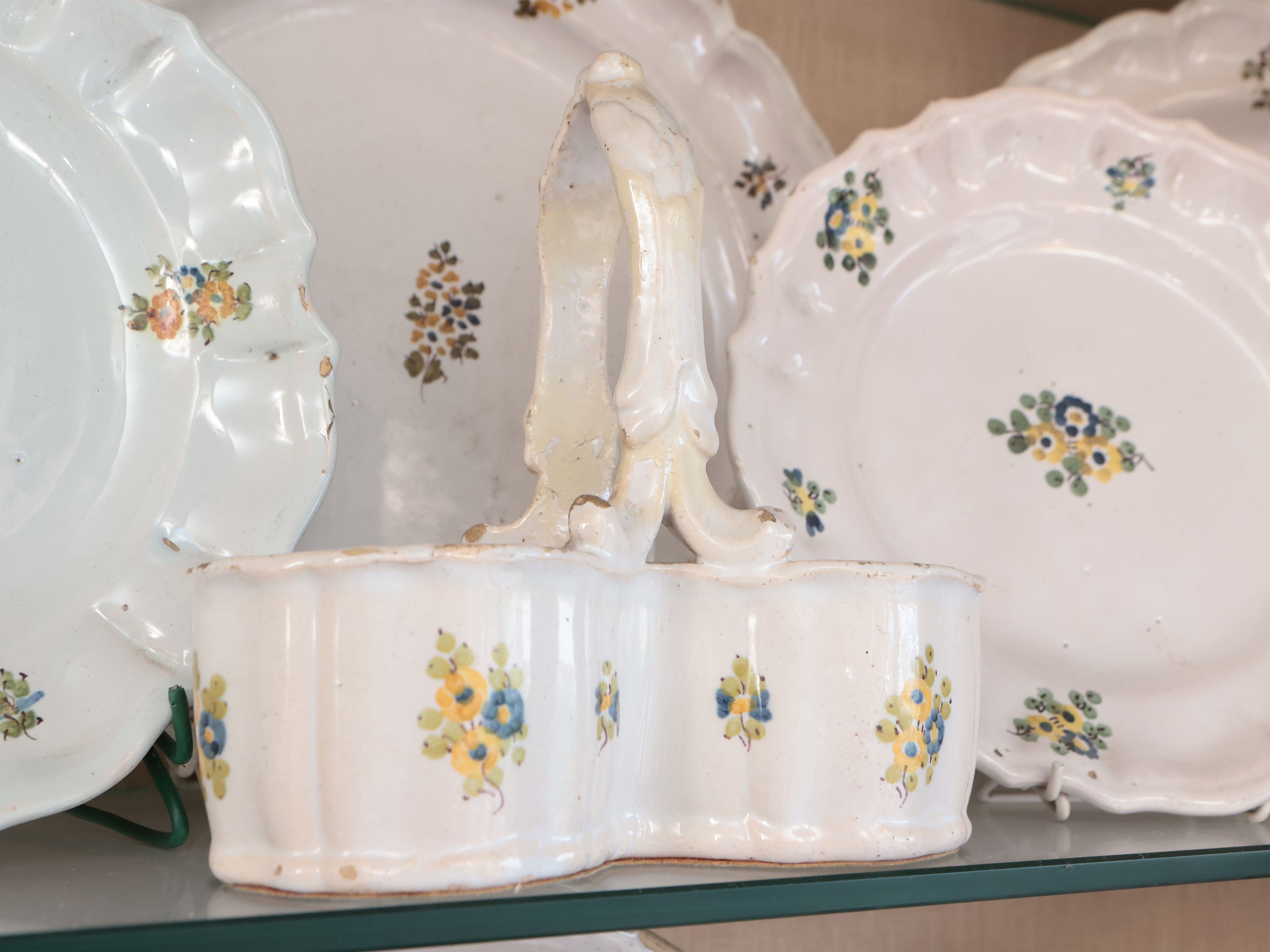 Servizio di Piatti in Maiolica, Empoli, XVIII/XIX Secolo