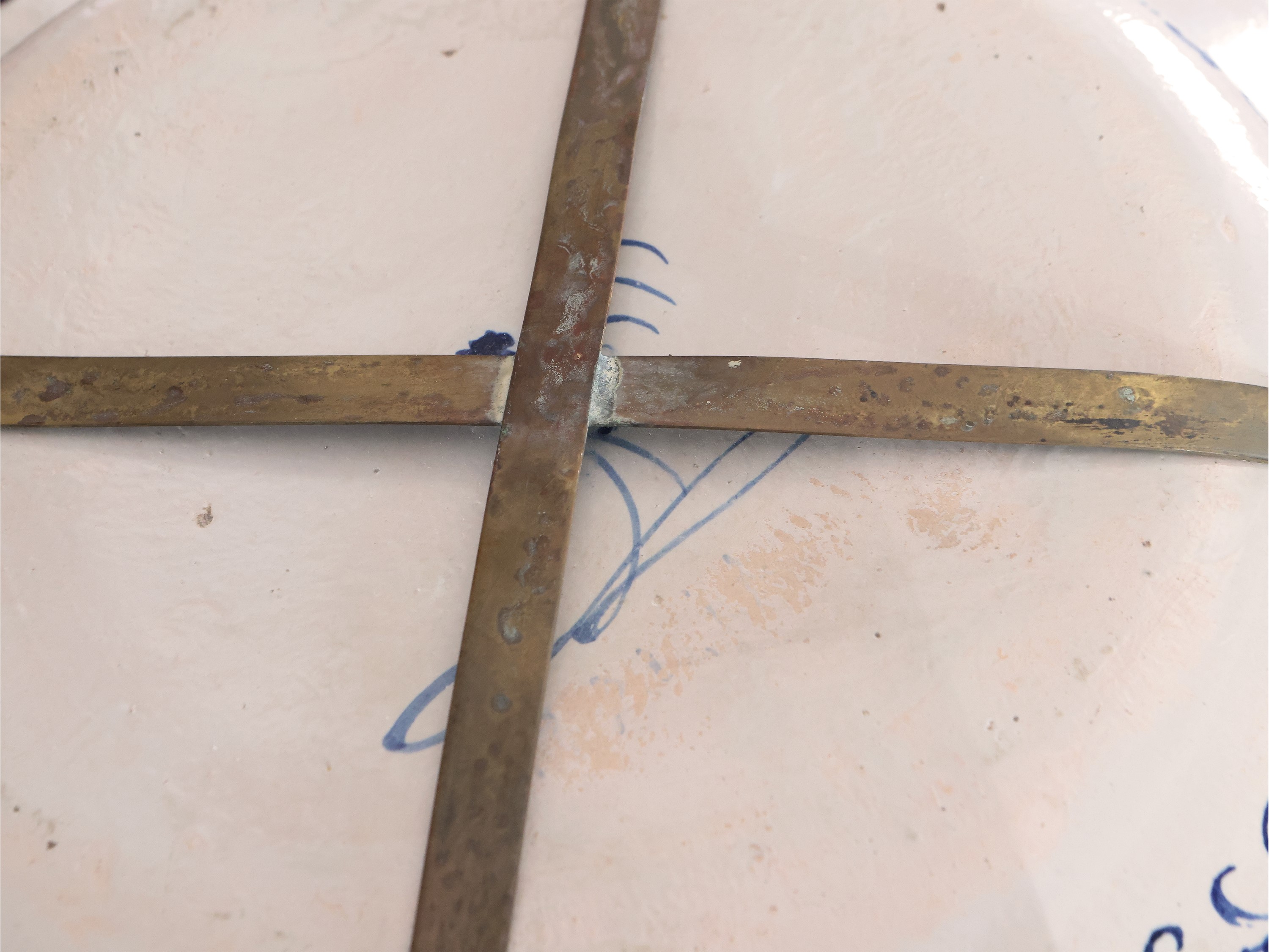 Piatto da parata in terracotta invetriata, Cantagalli