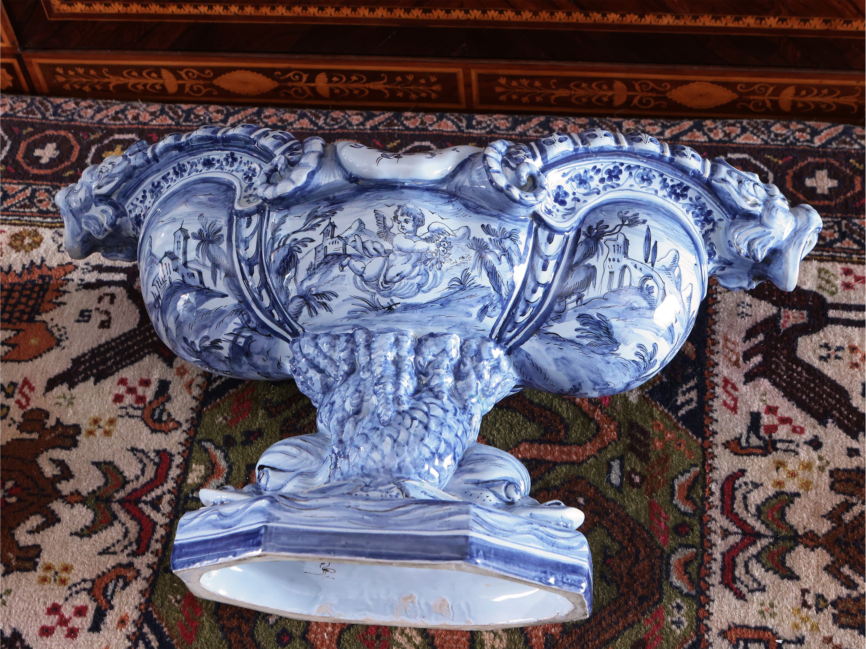 Grande Alzata in Terracotta Inventriata alla Maniera delle Maioliche di Savona, Cantagalli