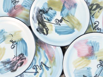 Serie di Venti Sottopiatti in Ceramica