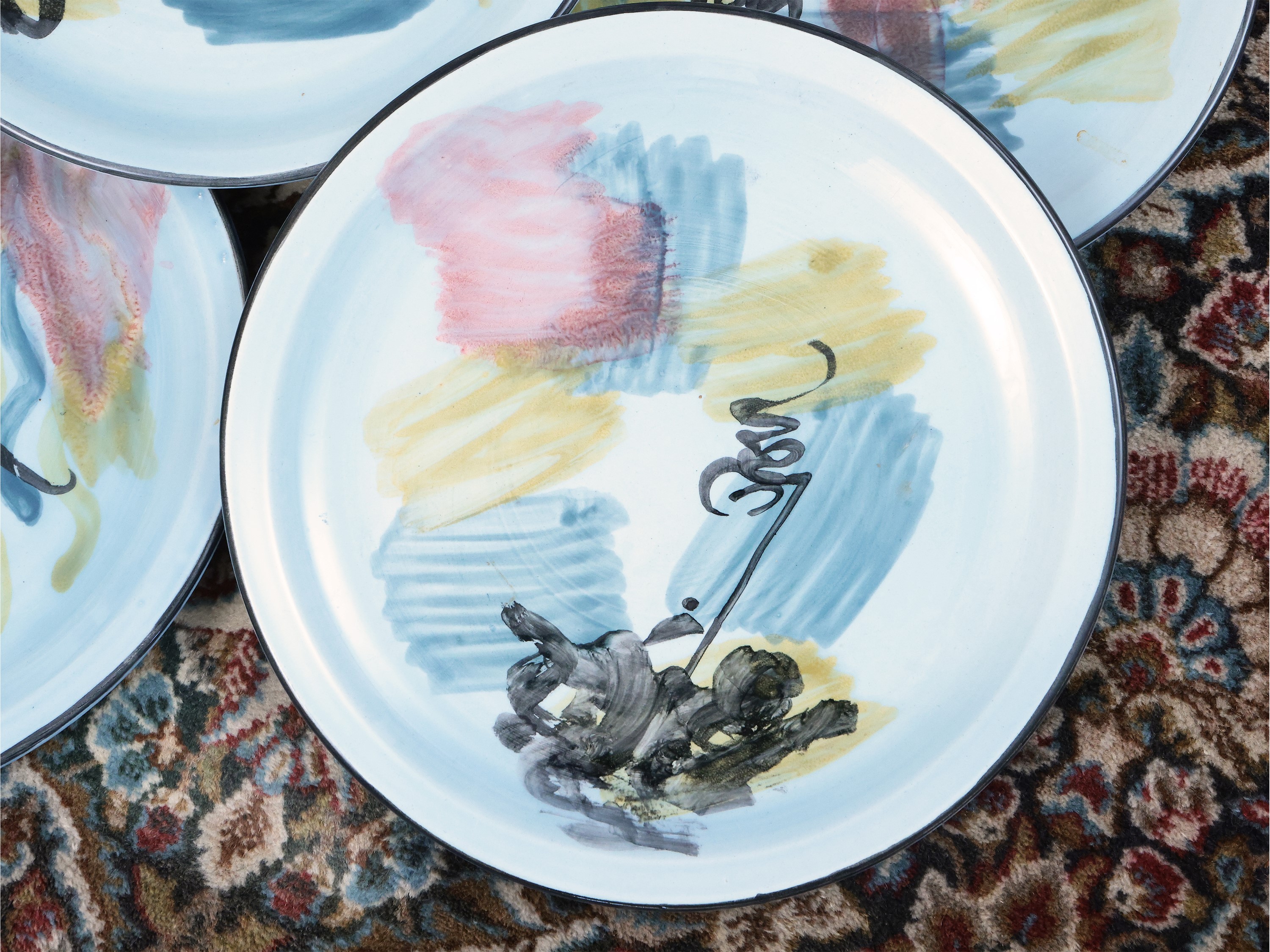 Serie di Venti Sottopiatti in Ceramica