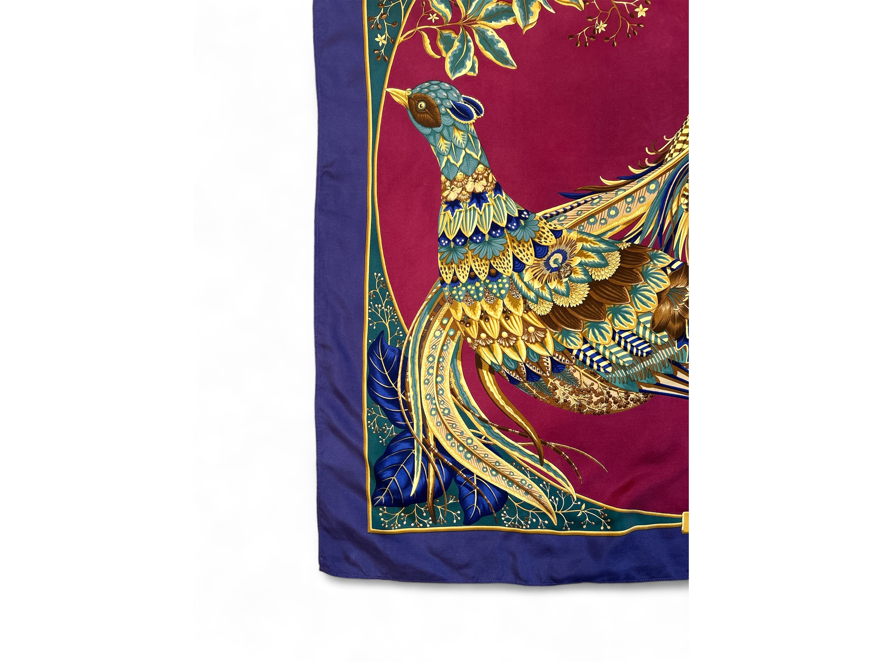 Salvatore Ferragamo, Foulard in Seta