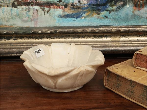 White marble bowl