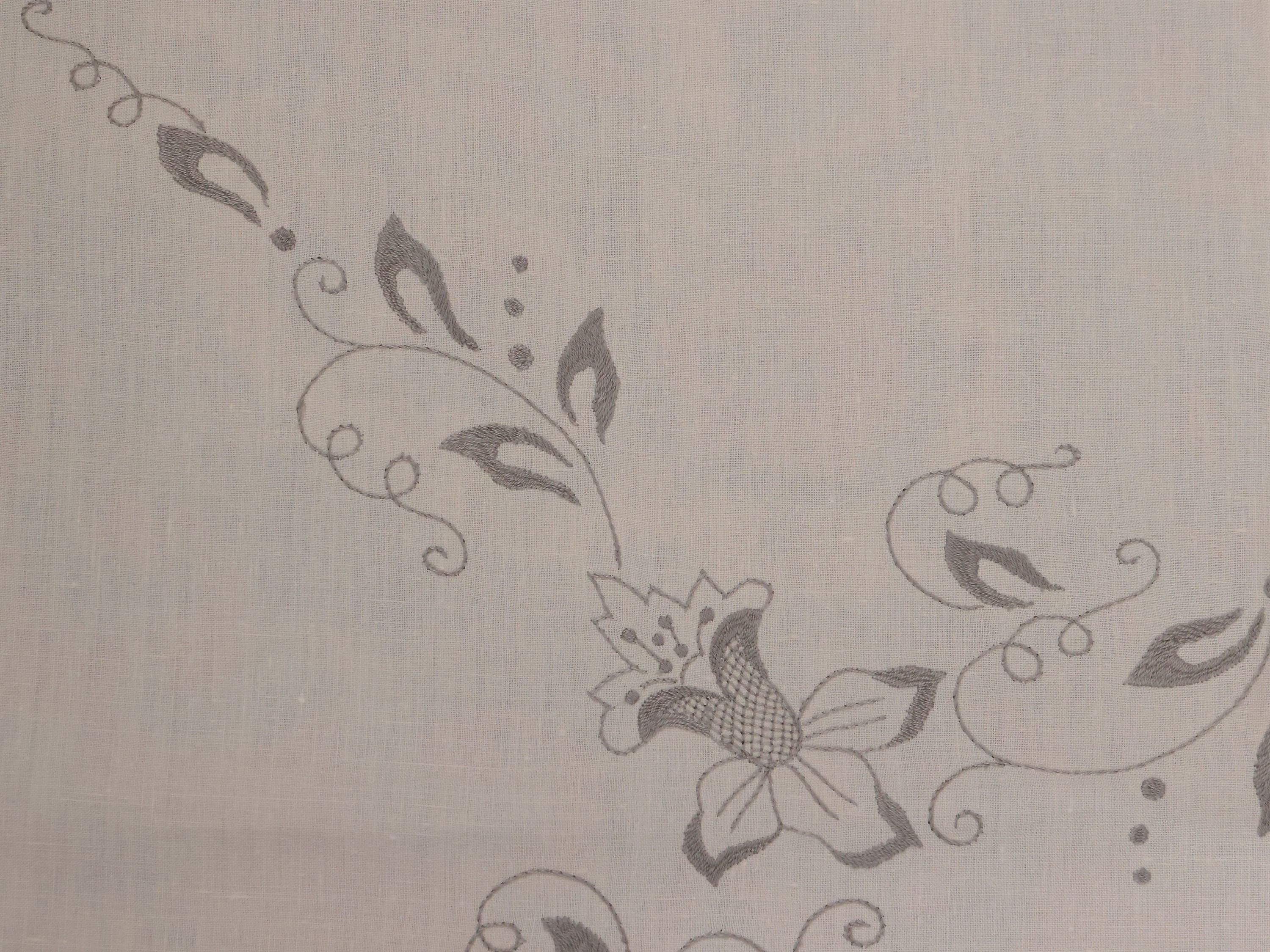 Due Tovaglie in Lino Fine
