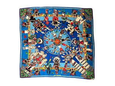 Hermès, Foulard in Seta "kachinas" di Oliver Kermit