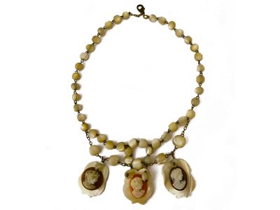Collana con Cammei