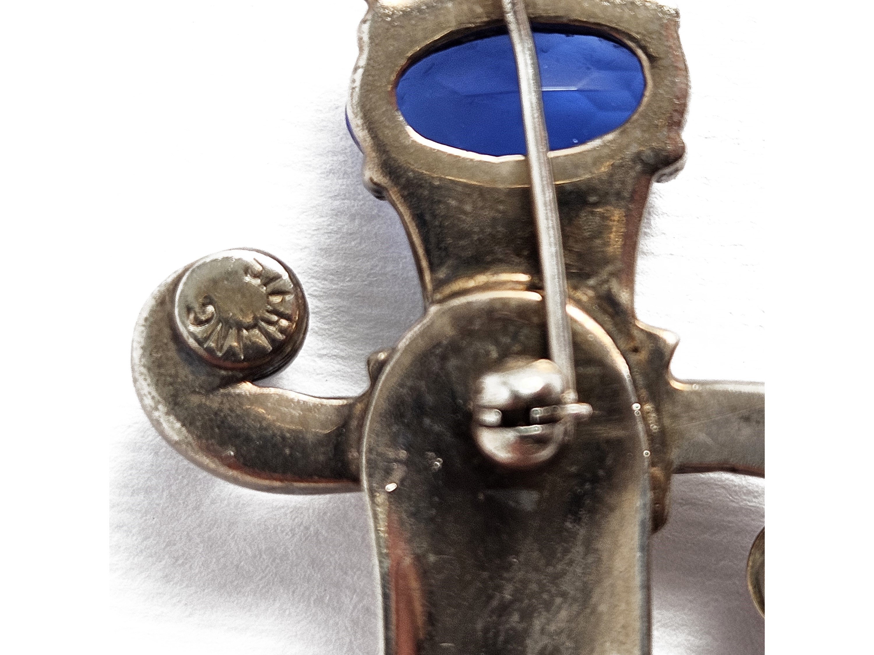 Mandle, Doppia Spilla "dagger" By Murray Slater
