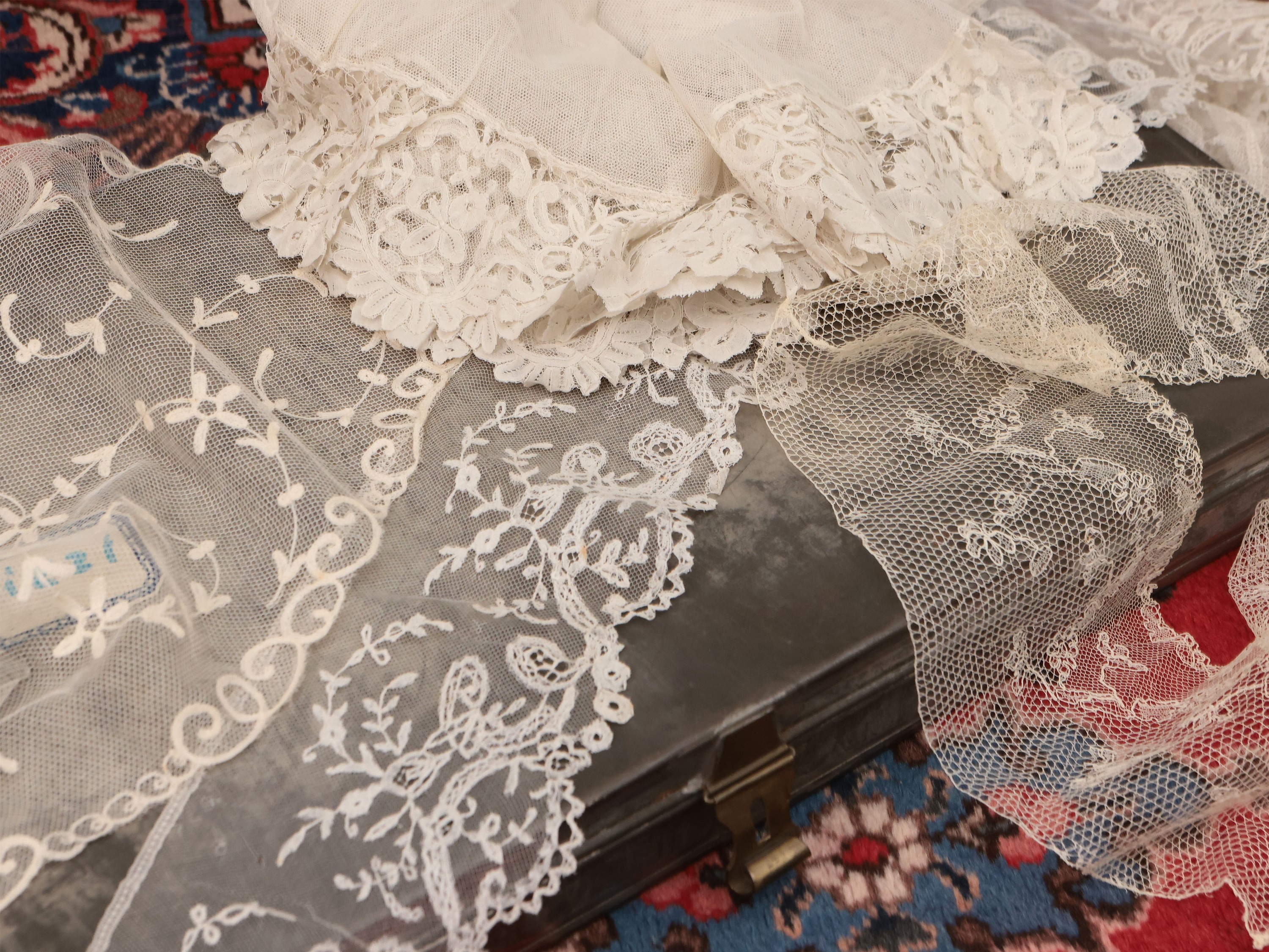 Assortimemto di Pizzi e Merletti Bianchi, Fine del XIX/inizio del XX Secolo