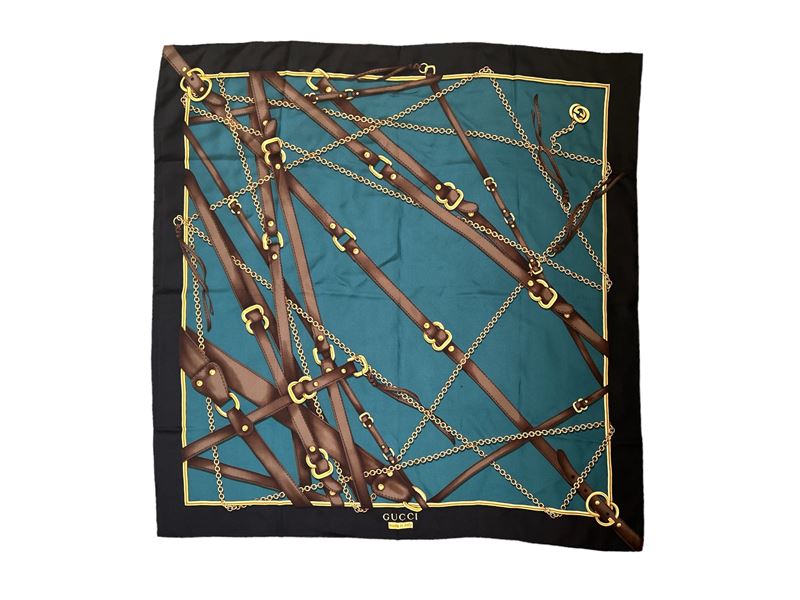 Gucci, Due Foulard in Seta