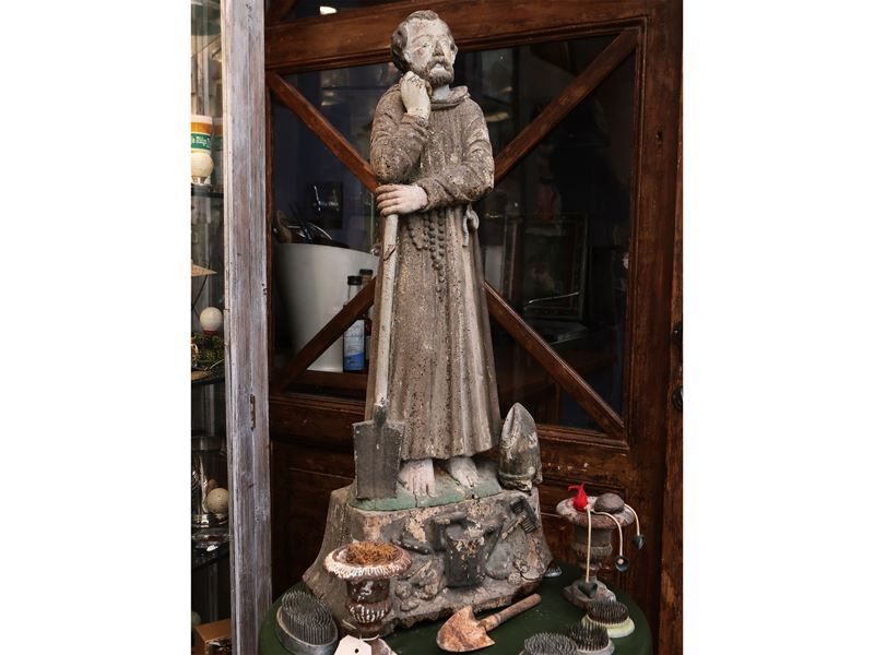 Scultura in Legno Laccato Raffigurante San Fiacre