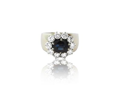 Anello Fascia in Oro Bianco con Diamanti e Zaffiro