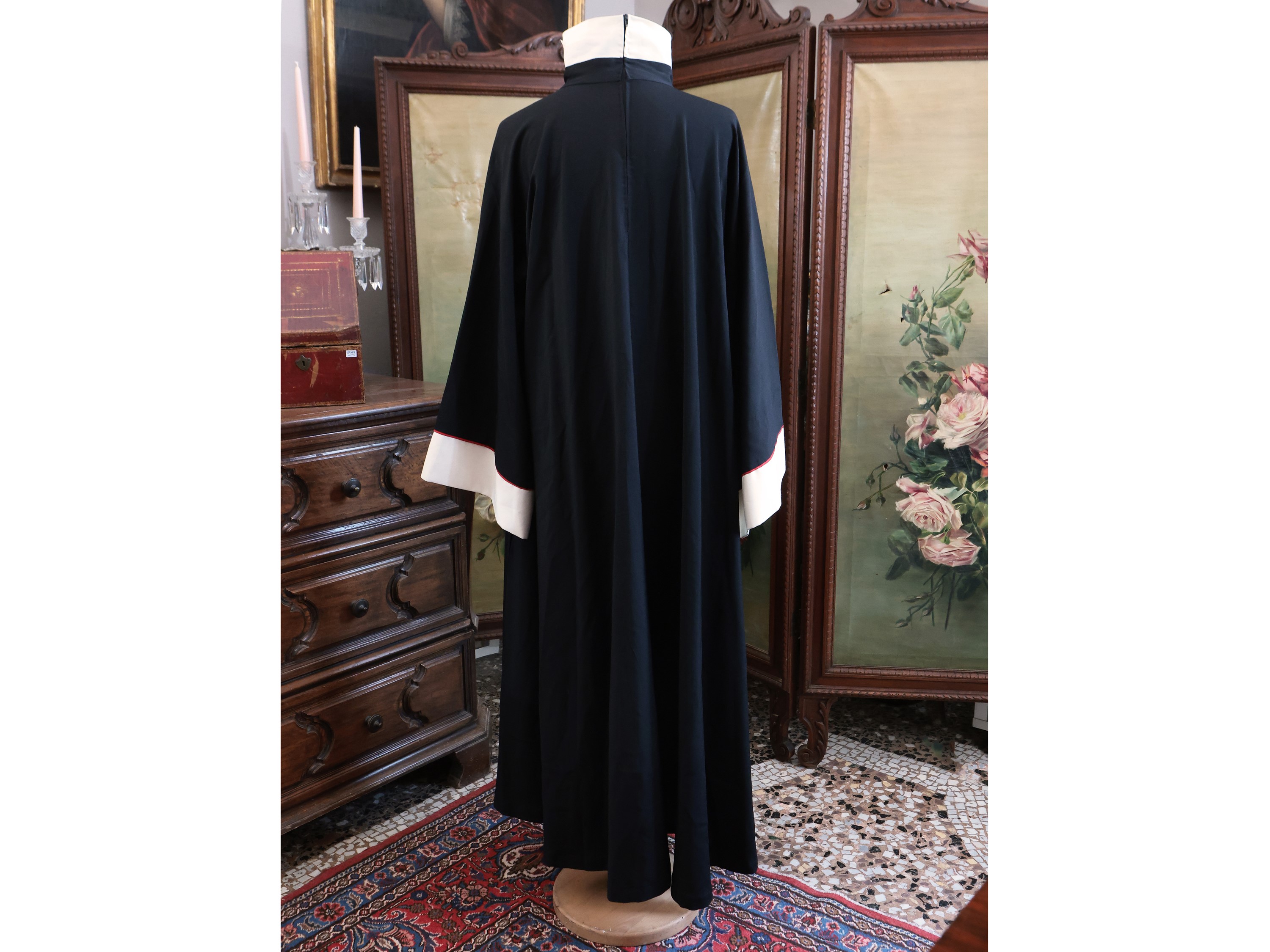 Cocolla da Cavaliere del Sovrano Militare Ordine di Malta