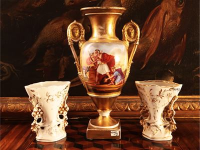 Vaso Ad Anfora in Porcellana